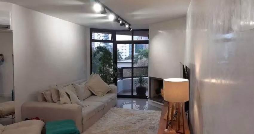 Apartamento com 3 quartos à venda no Alto da Boa Vista, São Paulo 