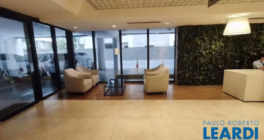 Sala comercial para alugar na Vila Olímpia, São Paulo 