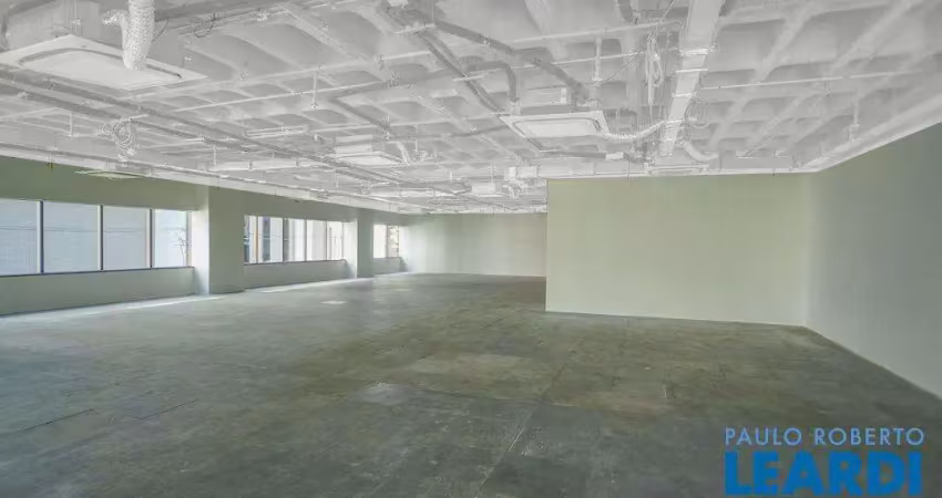 Sala comercial para alugar na Vila Olímpia, São Paulo 