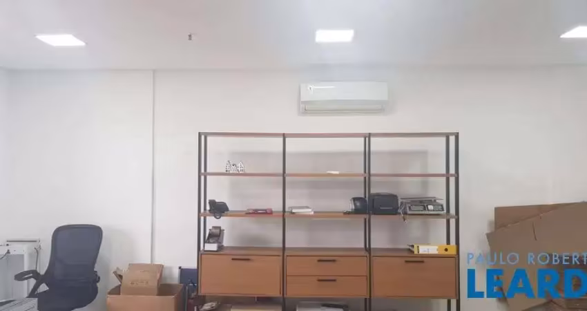 Sala comercial à venda em Santo Amaro, São Paulo 