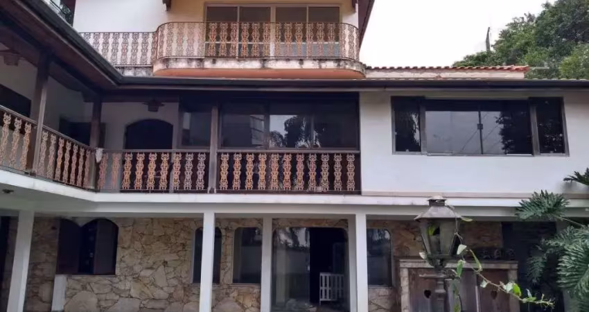 Casa com 3 quartos para alugar no Campo Belo, São Paulo 
