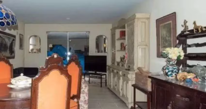 Casa com 4 quartos à venda em Moema, São Paulo 