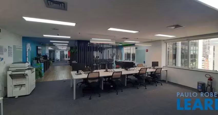 Sala comercial para alugar na Vila Olímpia, São Paulo 