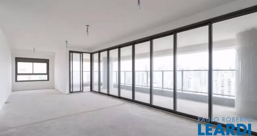 APARTAMENTO - CAMPO BELO  - SP