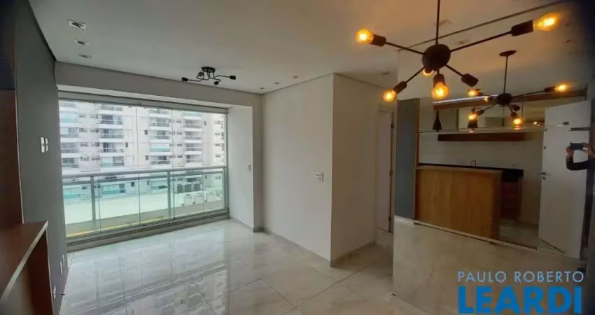 Apartamento com 2 quartos para alugar no Alto da Boa Vista, São Paulo 