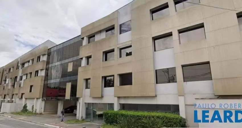 Casa comercial para alugar na Granja Julieta, São Paulo 
