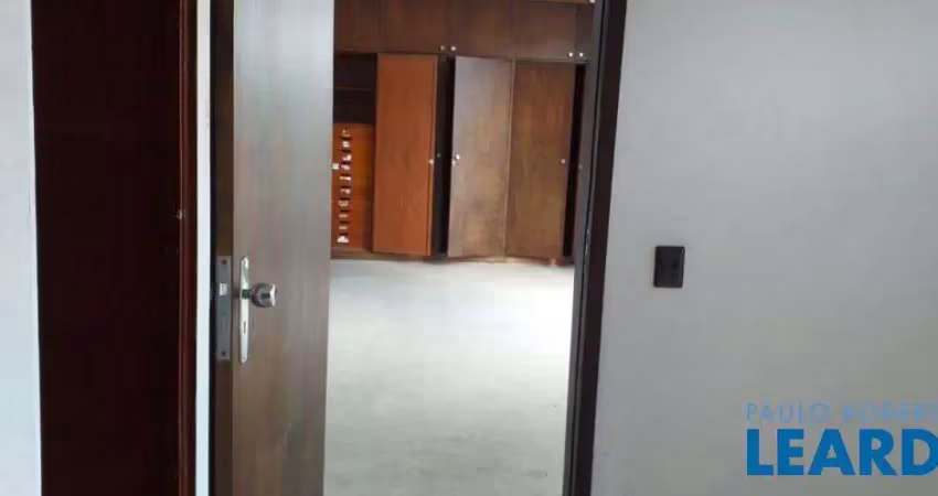 Casa com 4 quartos à venda na Vila Madalena, São Paulo 
