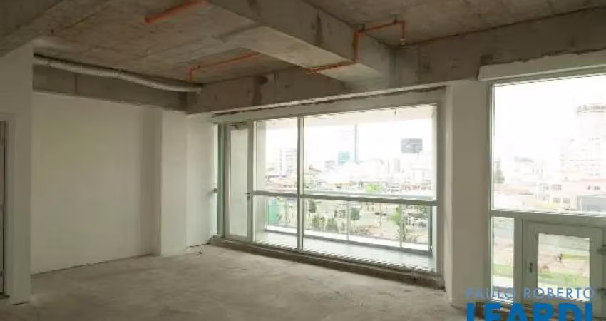 Sala comercial à venda em Pinheiros, São Paulo 