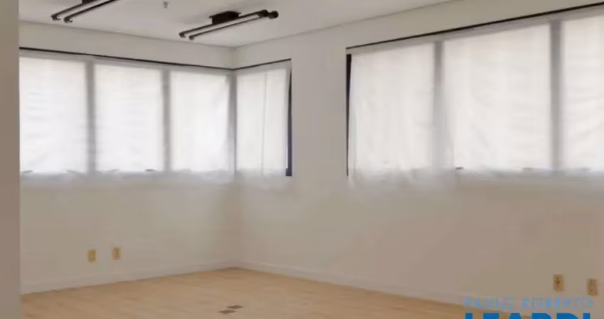 Sala comercial para alugar no Campo Belo, São Paulo 