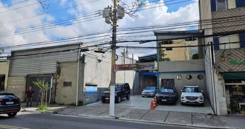 Barracão / Galpão / Depósito à venda em Pinheiros, São Paulo 