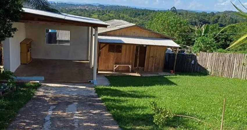 Casa de 55 m², com 02 dormitórios, para venda