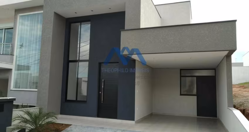 Excelente Casa Novíssima em Condomínio
