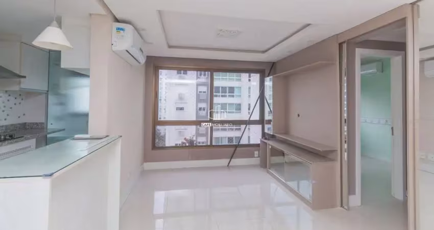 Apartamento com 2 quartos para alugar na Beco Andaraí, 566, Passo da Areia, Porto Alegre