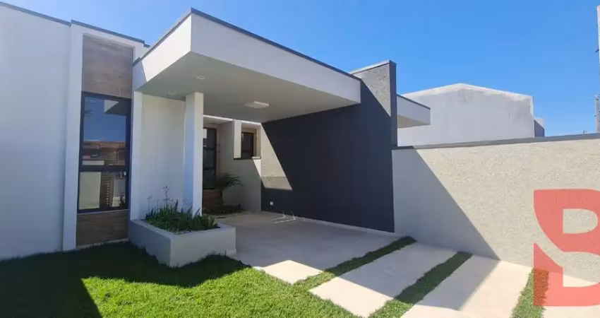 DUAS UNIDADES MODERNAS 88,63m² CADA, SALA COM PÉ DIRETO DE 4 METROS, 03 QUARTOS E ESPAÇO PARA PISCINA.