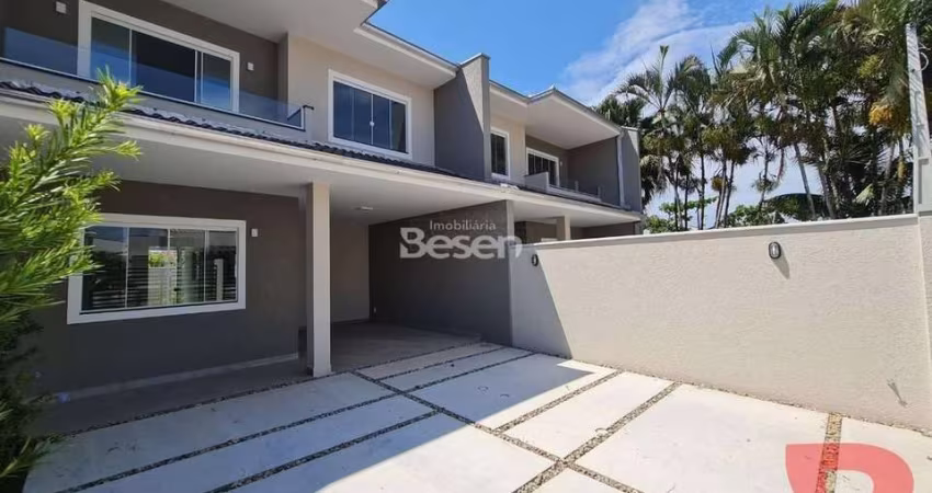 SOBRADO NA BARRA DO SAÍ A APENAS 280,00M DO MAR, 03 QUARTOS (01 SUÍTE), COM ÁREA TOTAL DE 161,00M2