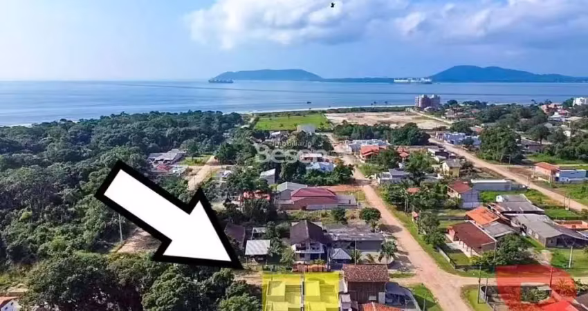 Oportunidade de casa com excelente padrão de acabamentos proximo ao mar, região em desenvolvimento