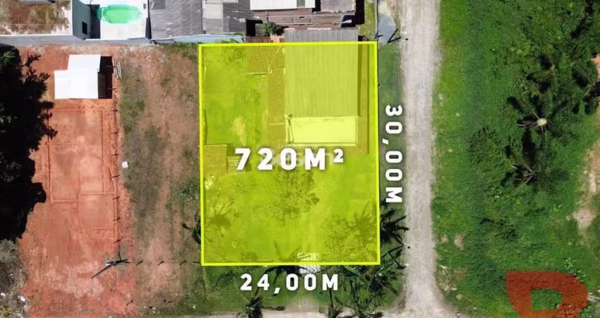 DOIS TERRENOS TOTAL DE 720,00 M² NA BARRA DO SAI, 500 METROS DO MAR
