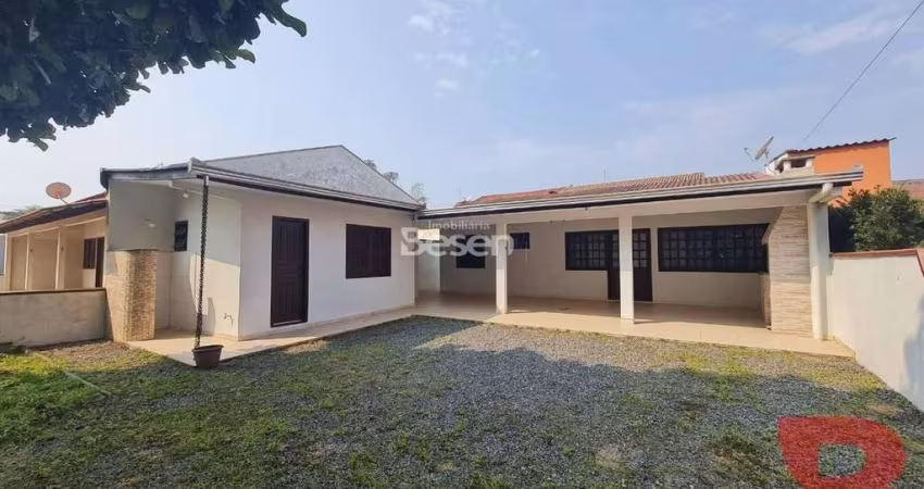 ÓTIMA CASA LOCALIZADA NO BAL.CAMBIJU ENTRE AS RUA 600/610