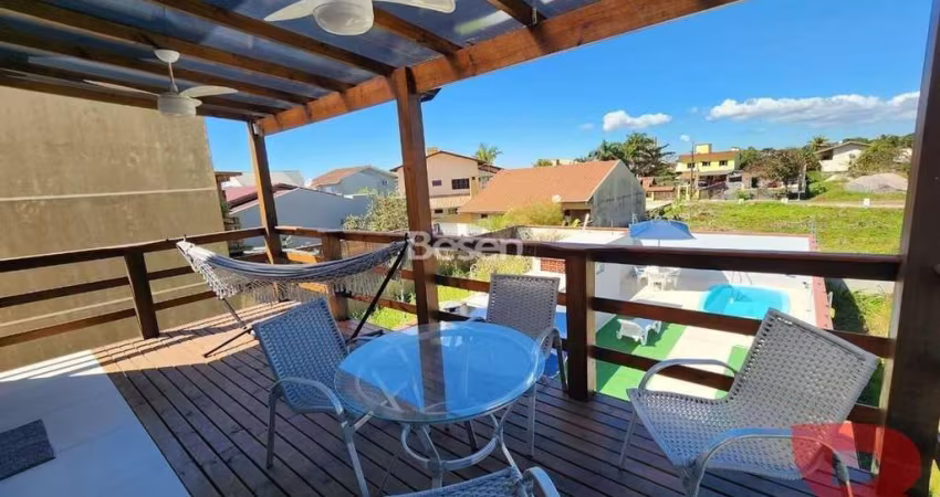 SOBRADO QUADRA DO MAR, MOBILIADO E EQUIPADO, 01 SUÍTE E 02 DEMI-SUÍTES - ÓTIMA LOCALIZAÇÃO