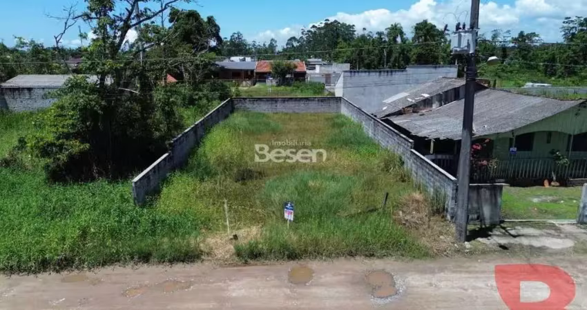 Ótimo terreno localizado a rua 130- pronto para construir- face norte- medindo 360,00m2