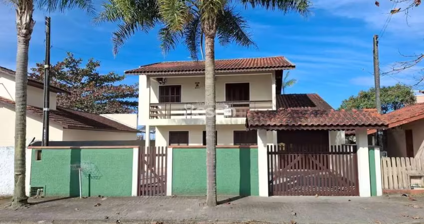 Casa com 3 quartos à venda na Rua 331 Ceará, 1133, Barra do Sai, Itapoá
