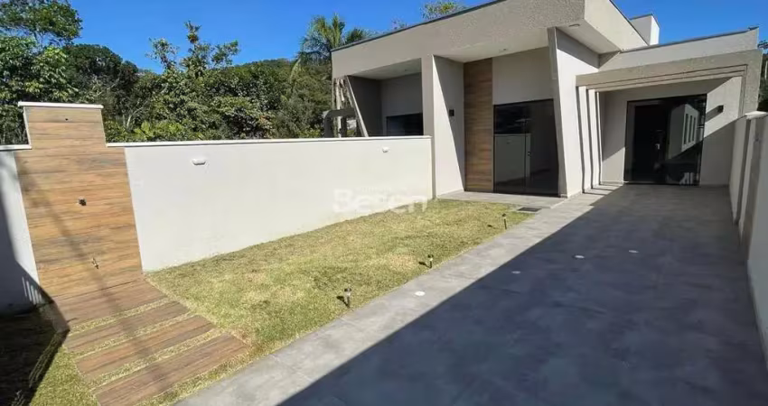 Casa por r$ 477.000,00,com 03 quartos (1 suíte), arquitetura moderna, região em desenvolvimento