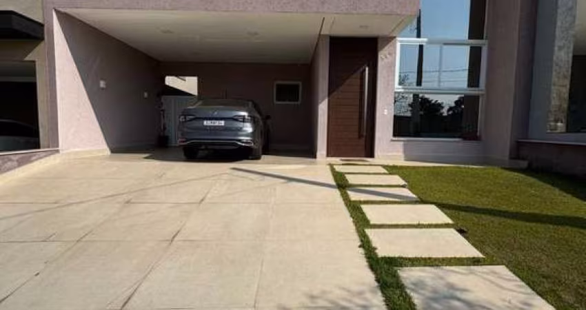 Casa à venda em Valinhos, Residencial Santa Maria, com 3 suítes, com 206 m²