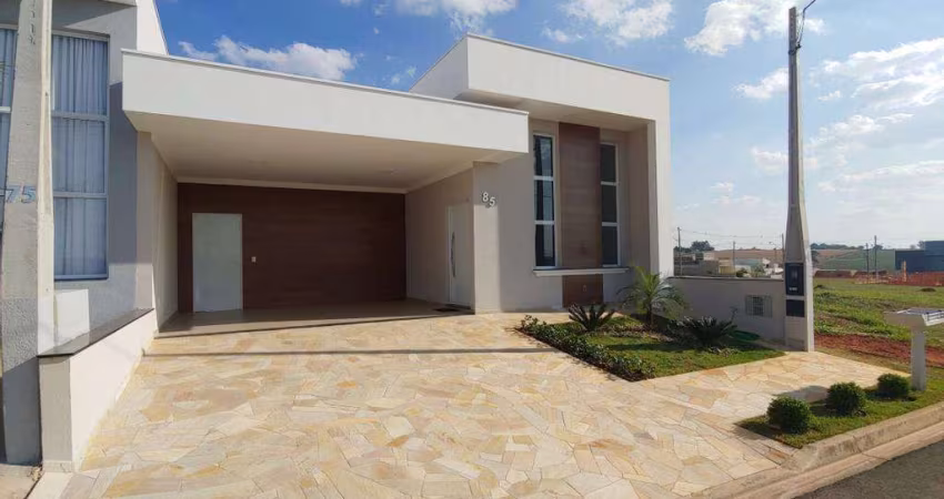 Casa à venda em Hortolândia, Parque Olívio Franceschini, com 3 quartos, com 150 m²