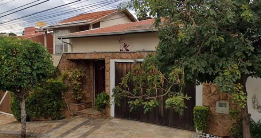 Casa à venda em Campinas, Alto Taquaral, com 5 quartos, com 245 m², Parque Alto Taquaral