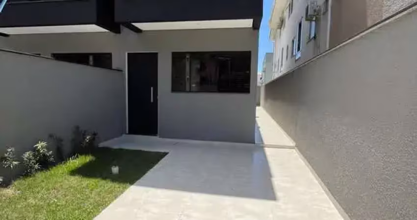 Casa à venda em florianópolis, ingleses do rio vermelho, com 2 suítes, com 89 m²