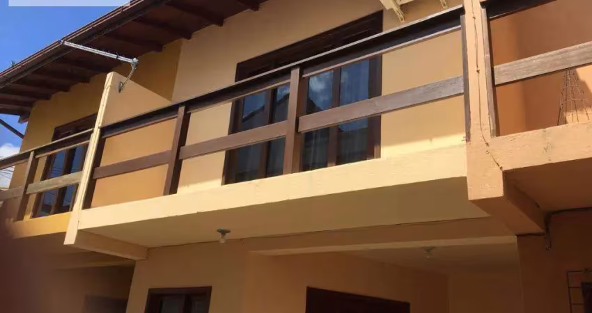 Casa à venda em florianópolis, ingleses do rio vermelho, com 2 quartos, com 97 m²