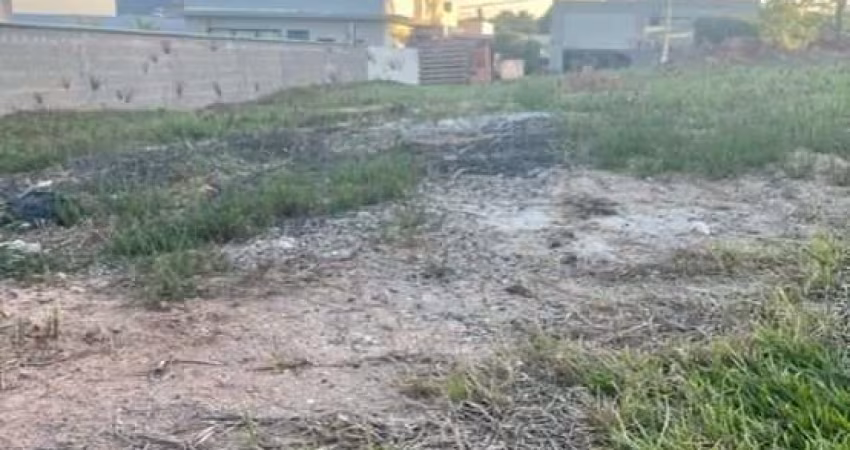 Terreno com ótima localização no condominio Solar Primavera, Piratininga-SP