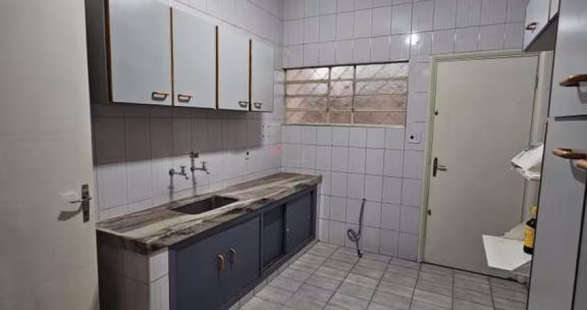 Casa a venda na Vila Cardia