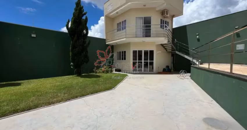 Casa para venda com 4 suítes no Geisel - Ótima localização