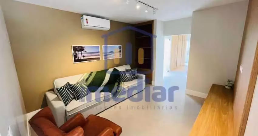 Casa em condomínio fechado com 6 quartos à venda na Avenida Albino dos Santos Gandares, Jardim Acapulco, Guarujá