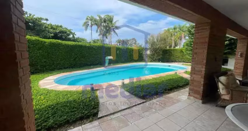 Casa com 3 quartos à venda na Rua Victor Delamare, Jardim Virgínia, Guarujá