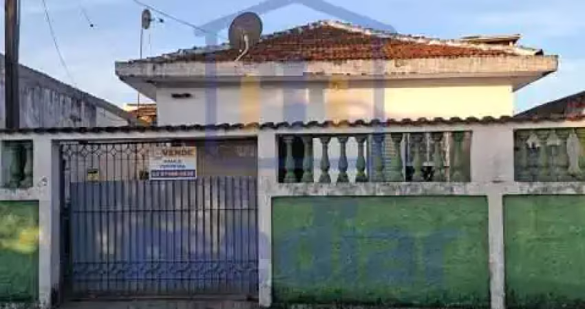 Casa com 3 quartos à venda na Rua Raphael dos Santos Tavares, Areia Branca, Santos