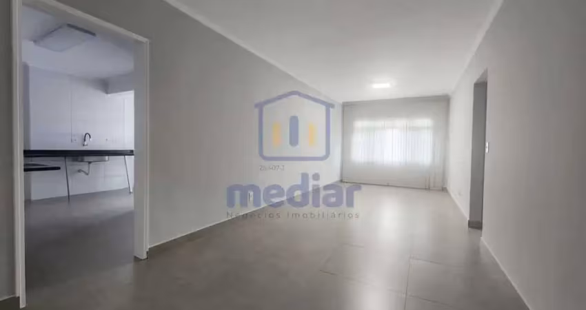 Apartamento com 2 quartos para alugar na Rua Bento de Barros, Marapé, Santos