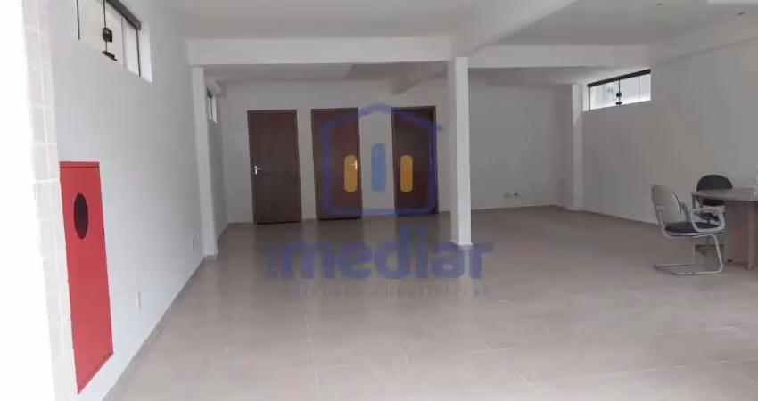 Ponto comercial para alugar na Avenida Antônio Emmerick, Vila Cascatinha, São Vicente