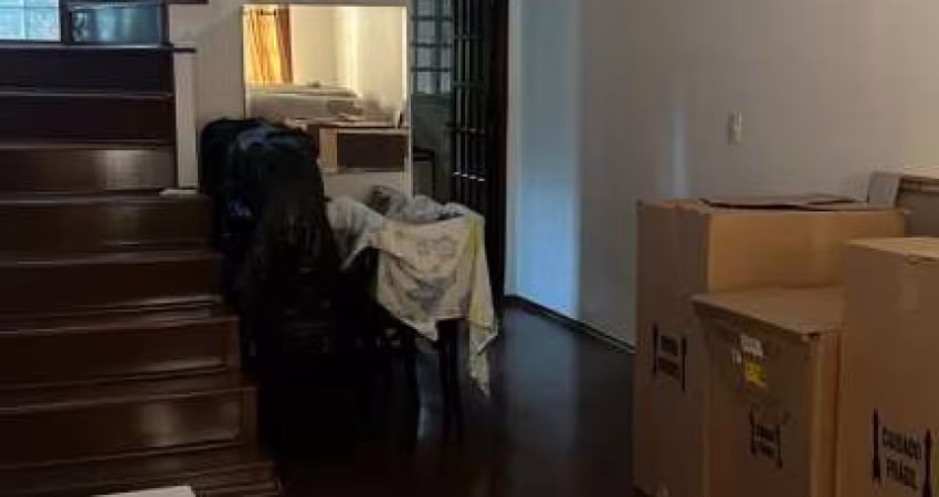 Casa com 5 quartos à venda na Rua Lourenço Nunes, Vila Marari, São Paulo