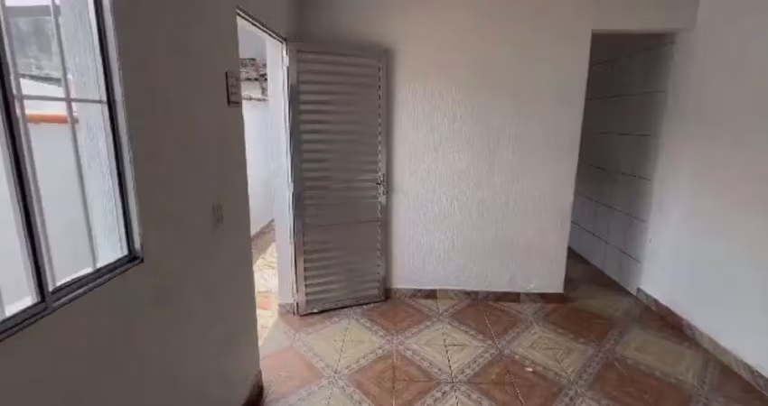 Casa com 3 quartos à venda na Rua Amador Lourenço, Vila Constança, São Paulo