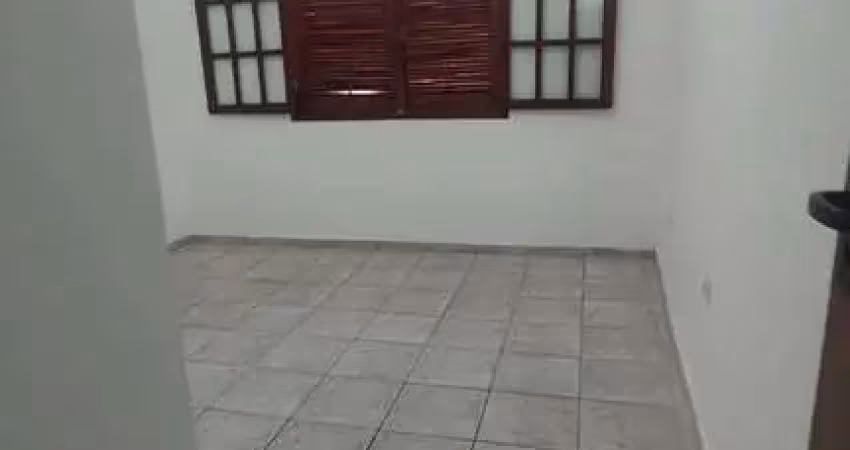 Casa com 2 quartos para alugar na Rua Jean Gabriel Villin, Americanópolis, São Paulo