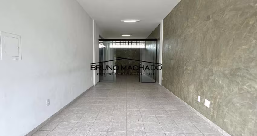 Ponto Comercial para Venda em Curitiba, Santa Cândida, 1 banheiro, 3 vagas