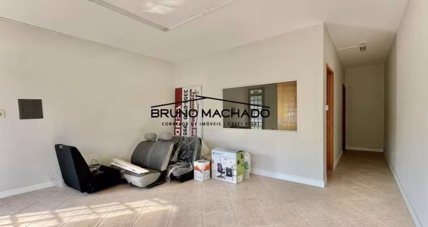 Sala Comercial para Locação em Curitiba, Santa Cândida, 1 banheiro, 3 vagas