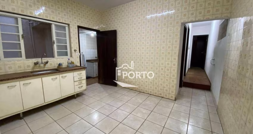 Casa com 3 quartos e 1 edícula nos fundos no Bairro São Dimas - Piracicaba