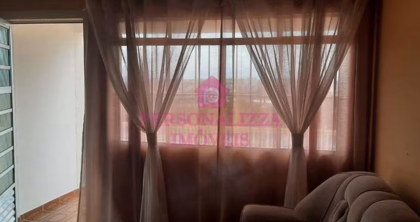 Casa em Jardim Guanabara com edícula no fundo - Jundiaí