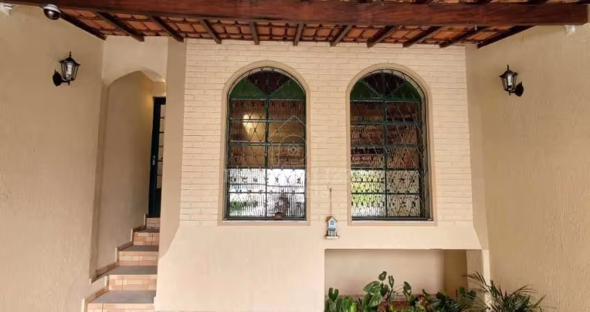 Casa para venda ou locação em Jardim Messina - Jundiaí comercial ou residencial, próximo da Av. 9 de Julho e Jundiaí Shopping