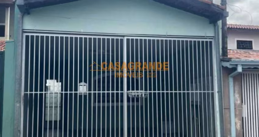 Casa com 2 quartos no Vista Verde - SJC