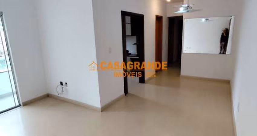Apartamento à venda com 3 quartos no Jardim Aquarius
