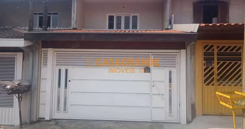 Casa/Sobrado com 03 quartos, 142mts no Residencial União